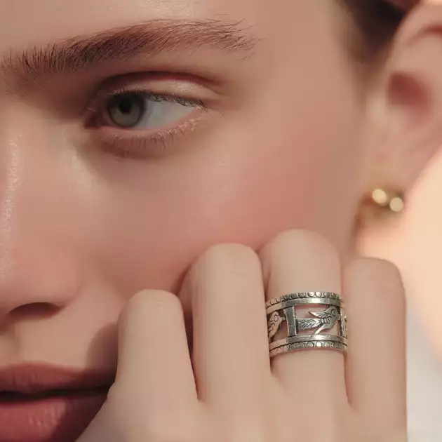 Bague Berbère en Argent 925 - Anneau Large Ajustable Motifs Poissons Gravés Main | Lunja