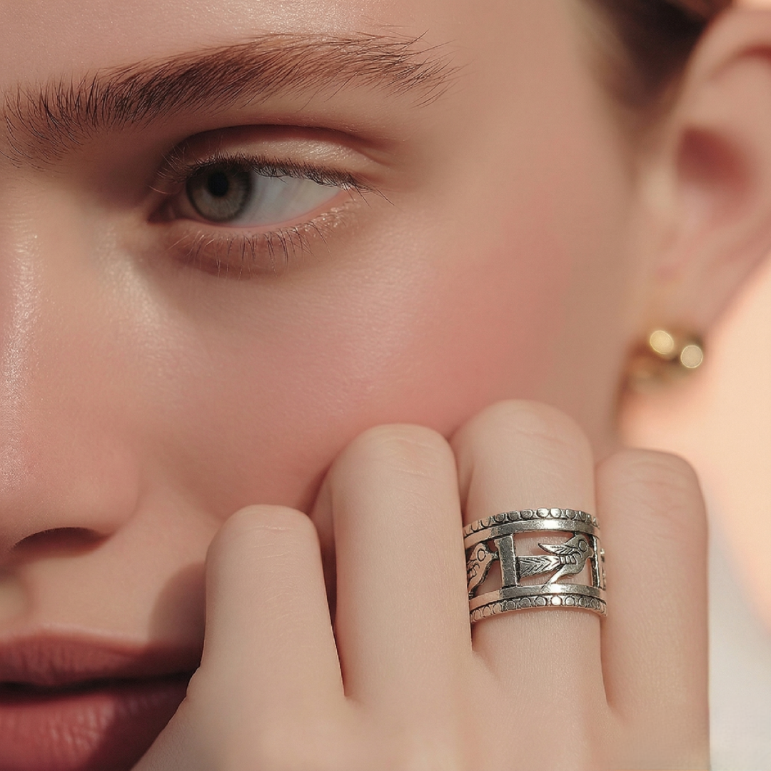 Bague Berbère en Argent 925 - Anneau Large Ajustable Motifs Poissons Gravés Main | Lunja