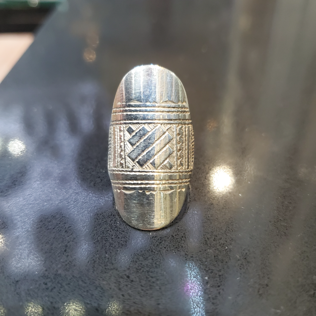 Bague Berbère en Argent 925 Gravée Main - Motif Margoum Traditionnel - (taille=53 )) – Image 2