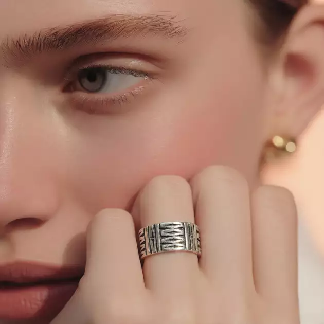 Bague Berbère en Argent 925 – Motifs Yeux Gravés Main | Lunja (Taille 59)