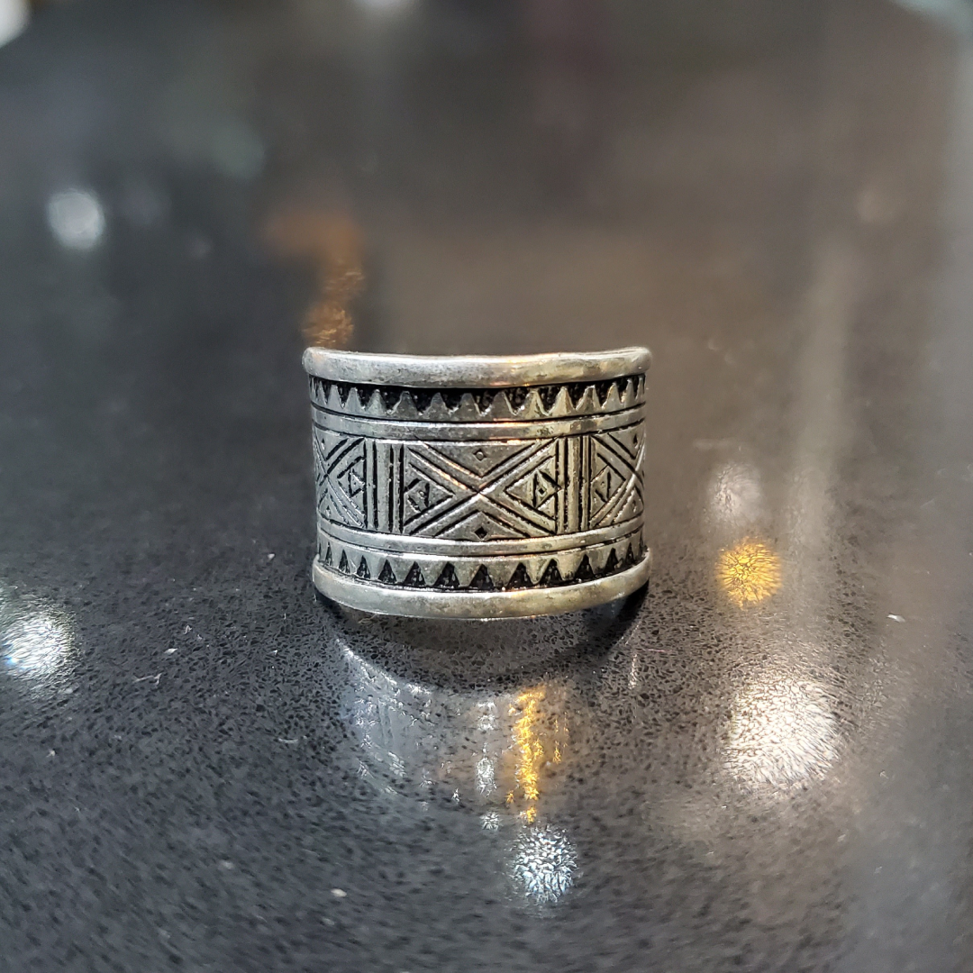 Bague Berbère en Argent 925 – Motif Margoum Gravé Main | Lunja – Image 2