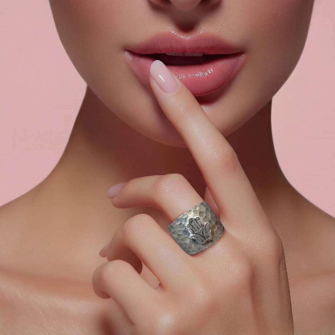 Bague Berbère Large en Argent 925 Motif Khomsa Gravé à la Main
